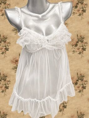 Victorias Secret white floaty mesh babydoll nighty lingerie lace ruffle mini nwt